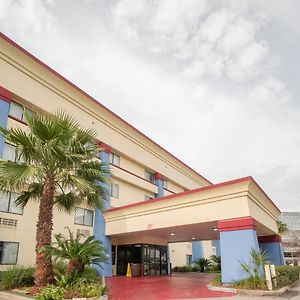 Oyo Townhouse Houston Airport North